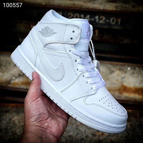 2024年天津潮鞋零售渠道趨勢分析